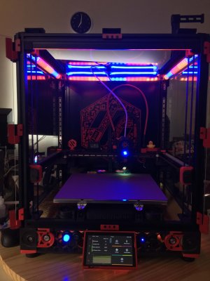 Voron_LDO300kit_with_RGB_lights_darker.jpg