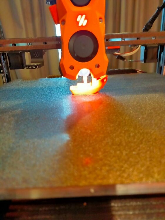 benchy1.thumb.jpg.a85d0c168fb794ea8fd12c1f775d2184.jpg benchy1.thumb.jpg.a85d0c168fb794ea8fd12c1f775d2184.jpg